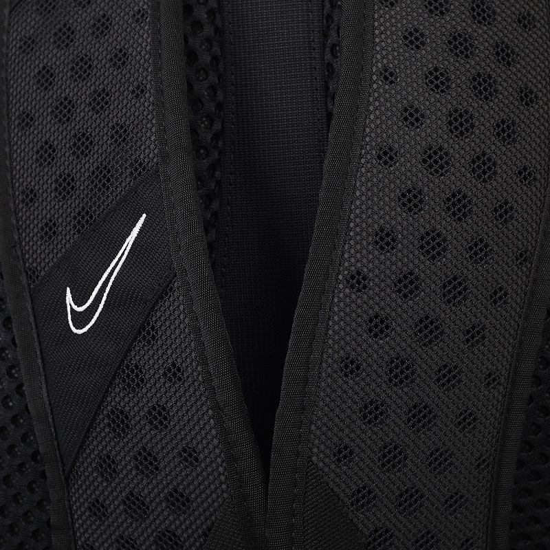  черный рюкзак Nike Giannis Backpack 29L DA9865-010 - цена, описание, фото 9